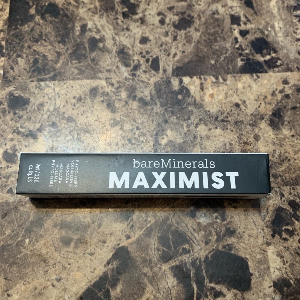 BareMinerals Maximist Mascara. Maximum Black. New in box never used .3 oz.